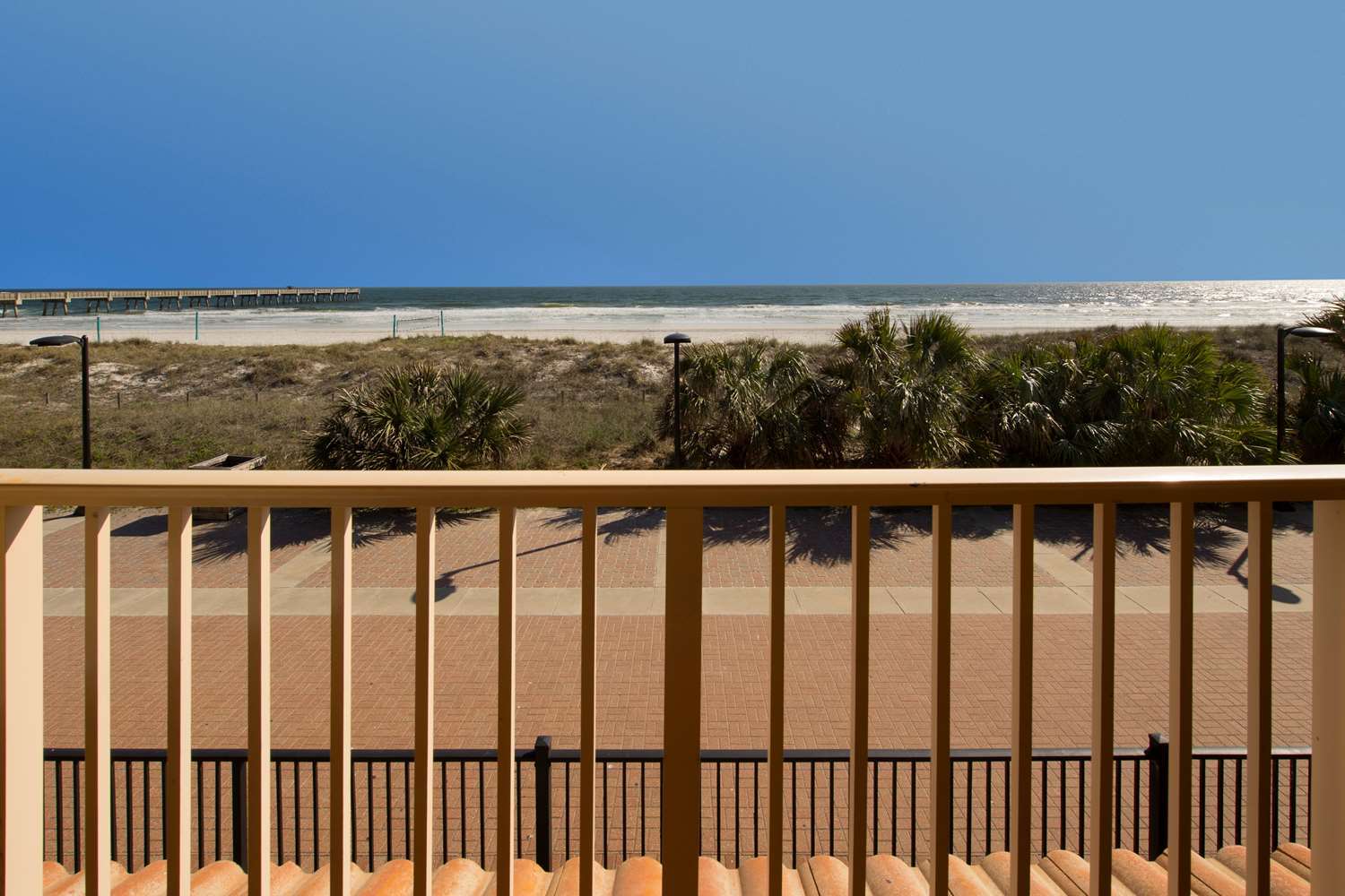 Best Western Oceanfront Jacksonville Beach Exterior photo